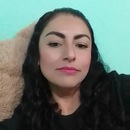 Laura Flores