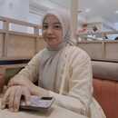 henny ayu syahfitri