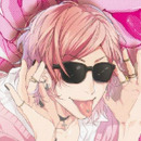 ユリ・アヤト 