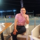 Alex Bazán