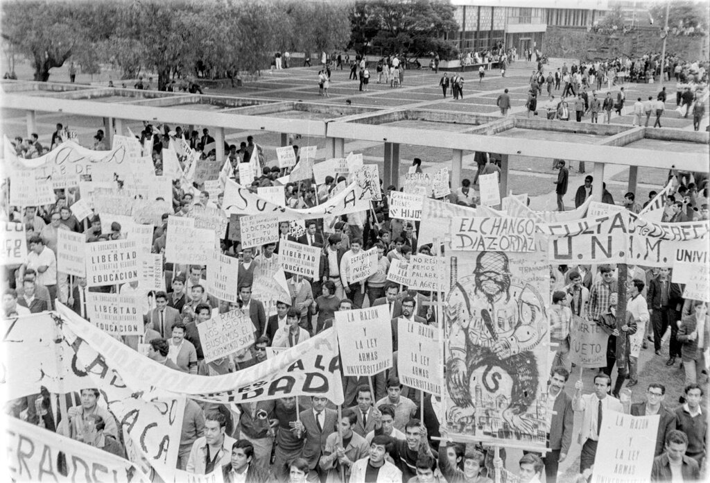 Froggy Jumps: Matanza de Tlatelolco del 68