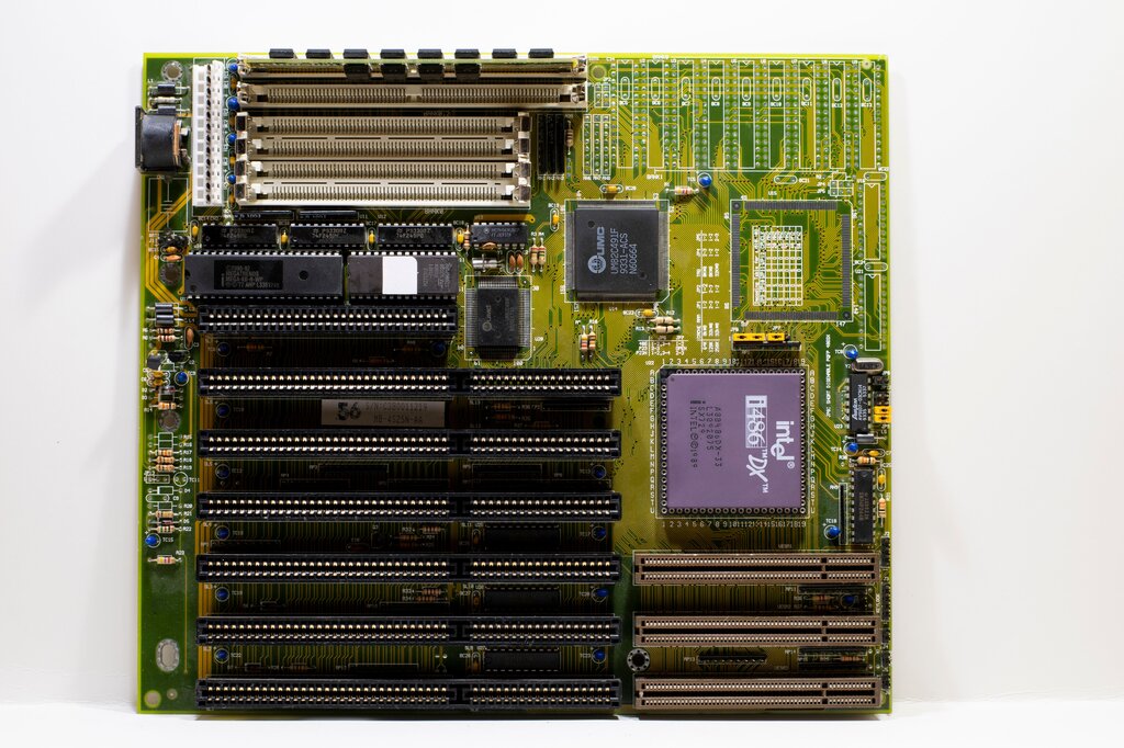 ¿Qué componente interno de la computadora se muestra en la imagen?