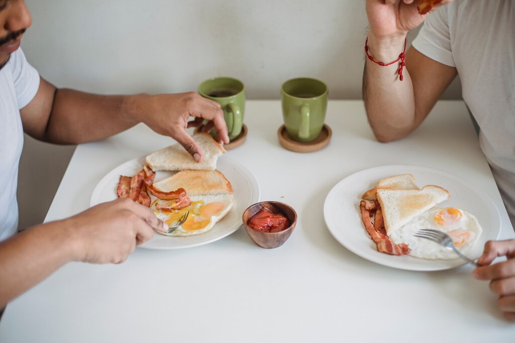 Desayunar 