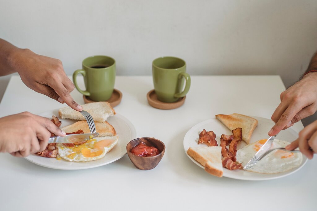 Have breakfast