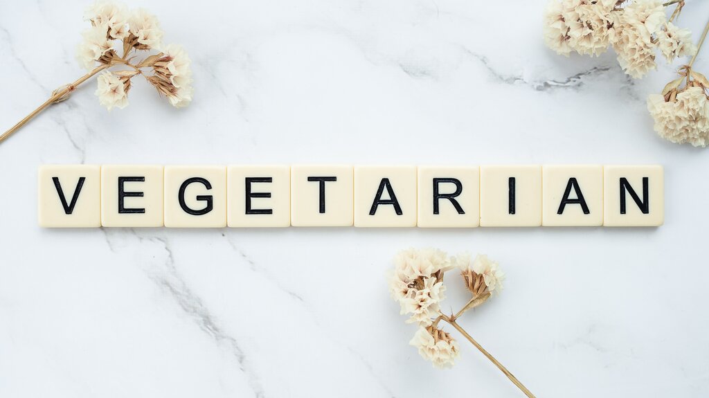 WHICH OF THE FOLLOWING CAN BE A 'VEGETARIAN'?