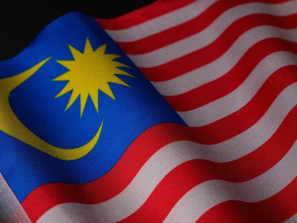 Apakah maksud bulan  ini?