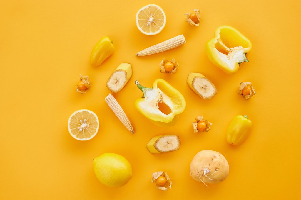 Maíz, plátano, piña, mango, pimiento amarillo