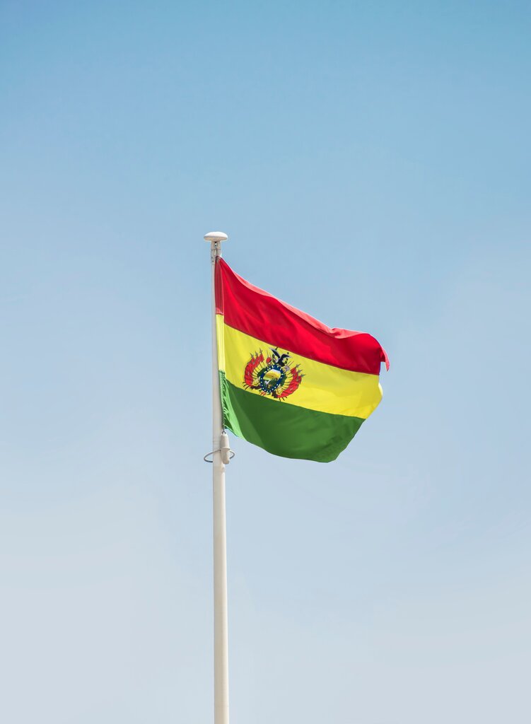 ¿Cuál es un pilar de la educación boliviana actual?