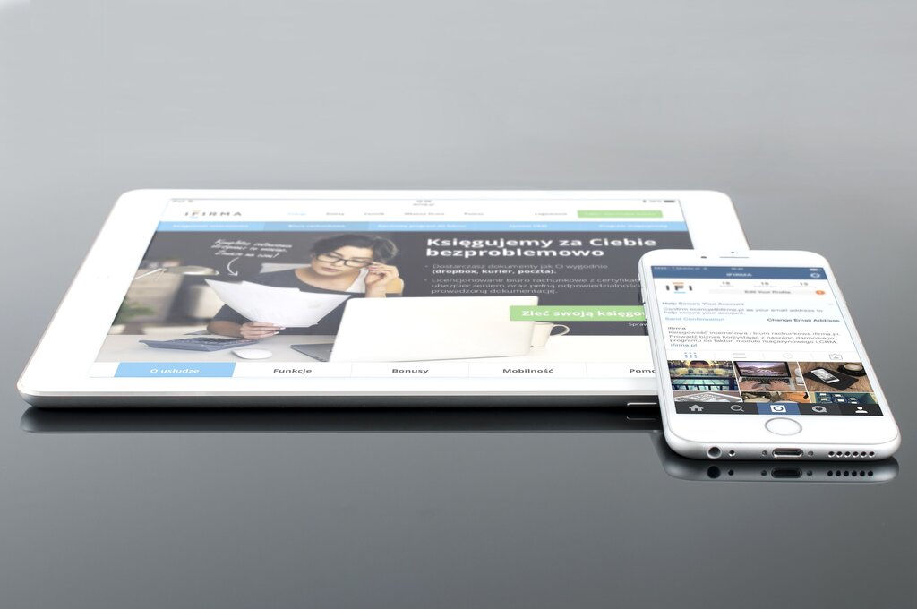 Pantallas, tablets y celulares.