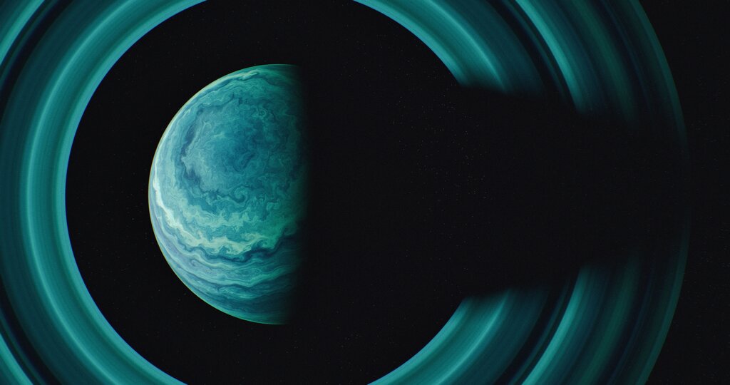 ¿Qué planeta tiene anillos prominentes?