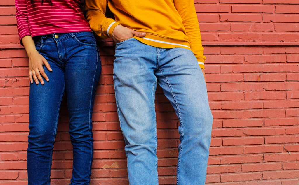 Choose the first sound: jeans