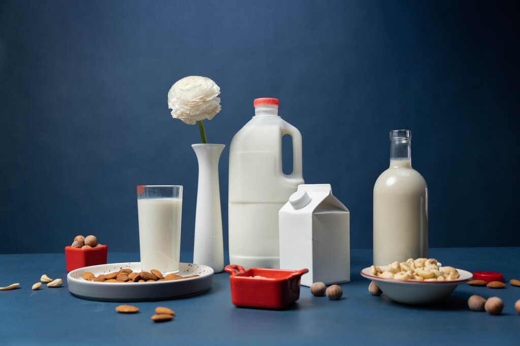 Choose the first sound: milk