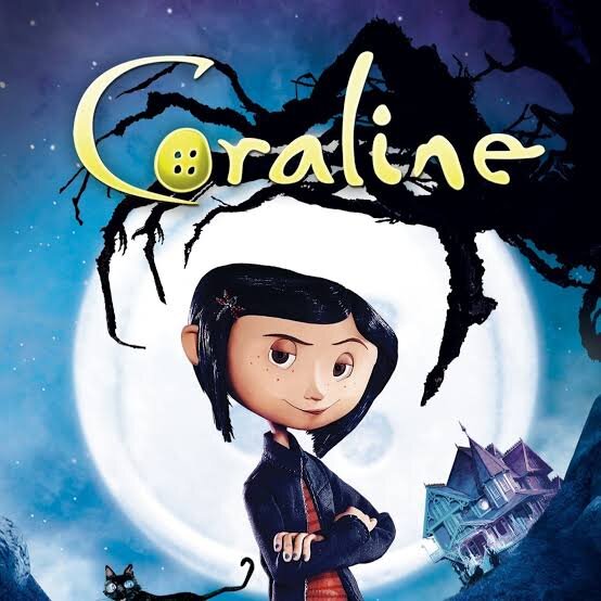 La mamá de Coraline quiere ponerle como ojos...
