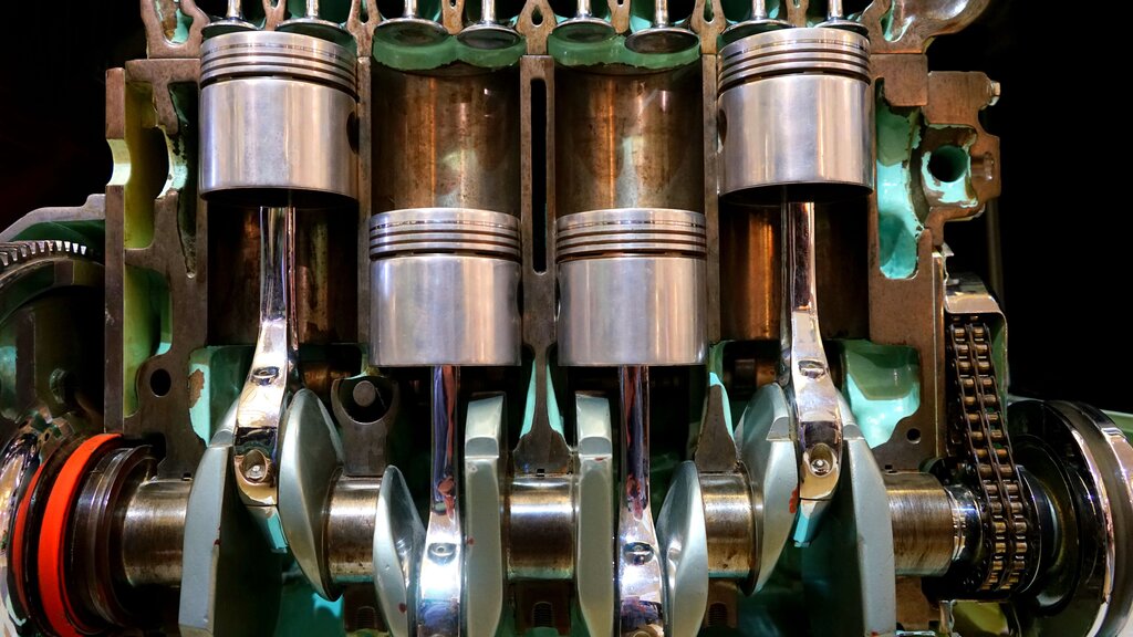 Piston engine