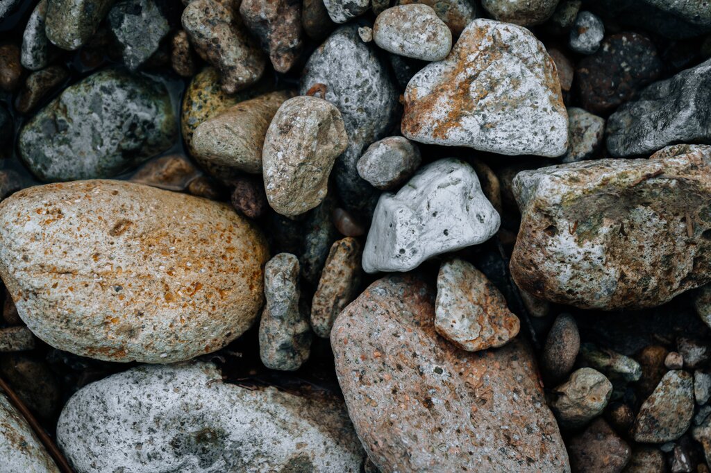 ¿Cómo ayudan las rocas a reconstruir la historia de la Tierra?