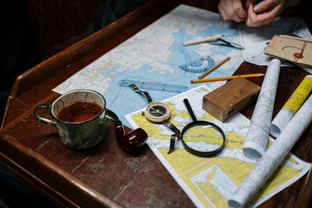 How could the Chinese magnetic compass have helped European explorers?
