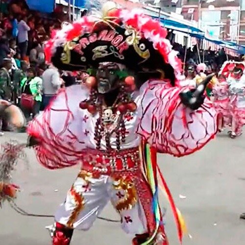 ESTRUCTURA DE LA DANZA CUYOS PASOS DE LAS COREOGRAFÍA YA SON DEFÍNIDAS Y NO PRESENTAN VARIACIONES O MODIFICACIONES.
