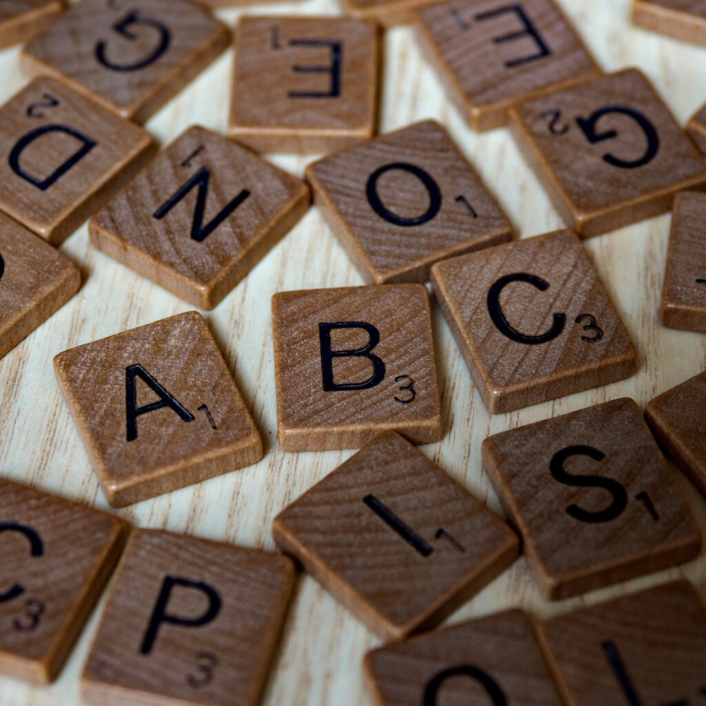b,c,d,e
