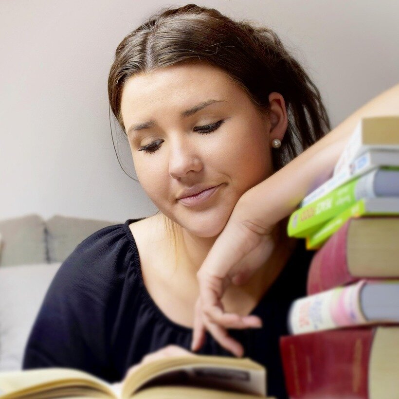 ¿Qué impacto académico puede tener asistir a clases bajo los efectos del alcohol? 